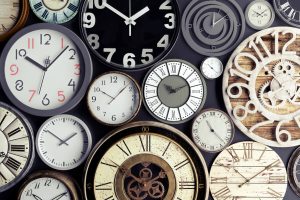 timeとthe timeの違いは？【冠詞が付く時、付かない時】