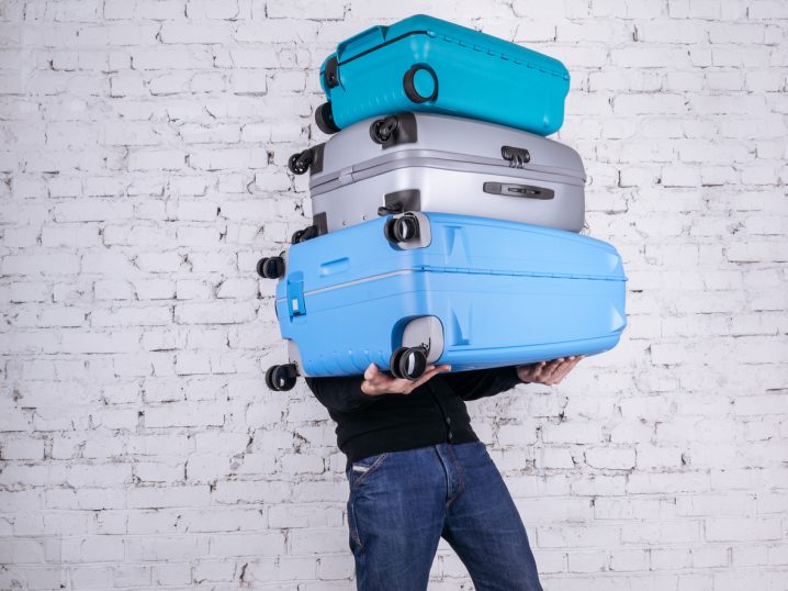 【英語学習のコツ！】「bring」「take」「carry」を理解しよう！