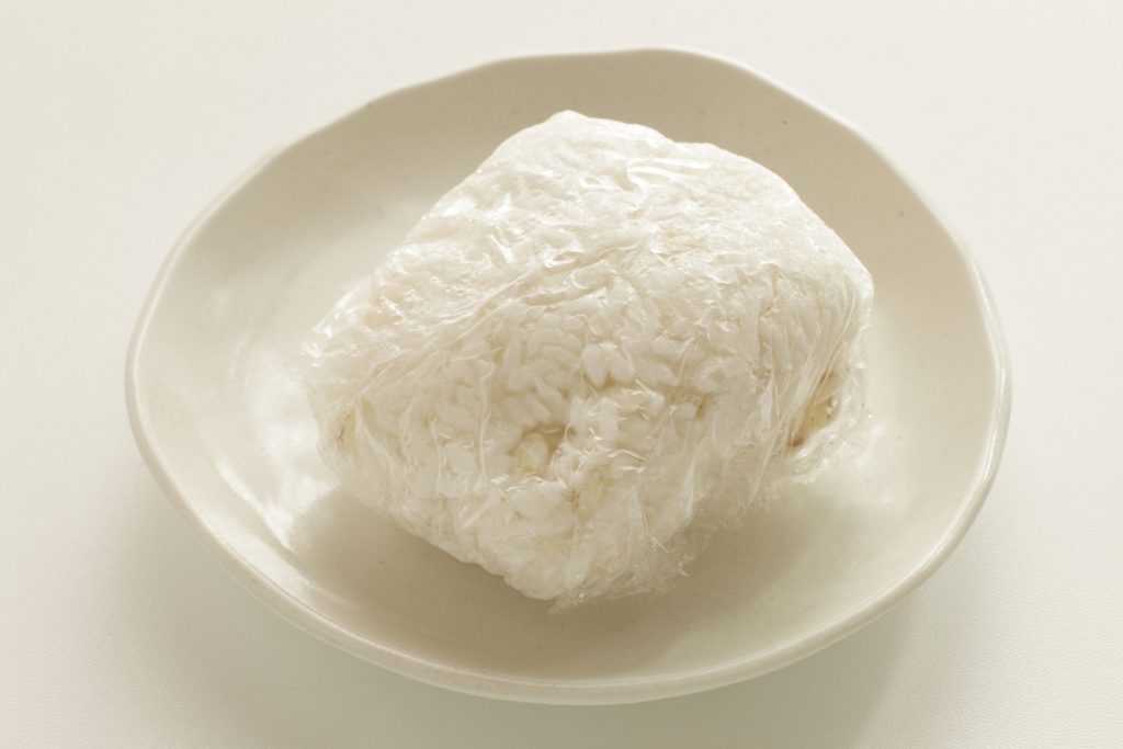 Заморозка риса. Замороженный рис. Замороженный варёный рис. Рис с замороженным сливочным. Размораживание и разогрев замороженной рисовой лапши.
