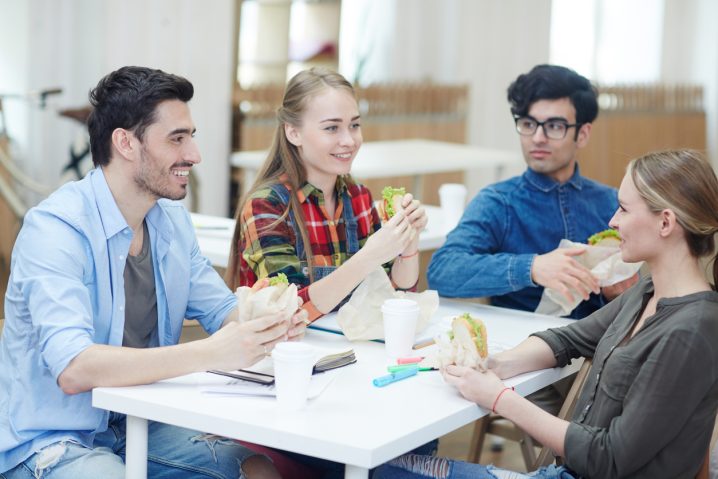 【ドイツ留学体験記！】留学中の食事。ふだんの昼ごはんはこんなの食べてました。